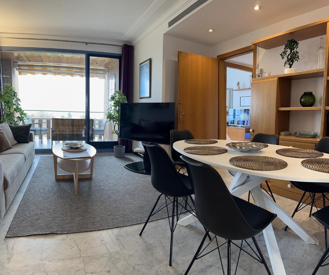 Lets Holidays Apartment Sea Views In Barcelona Exterior photo