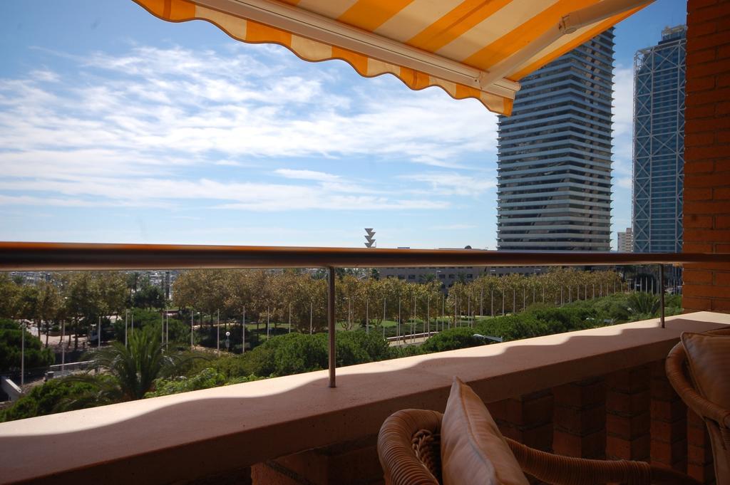 Lets Holidays Apartment Sea Views In Barcelona Room photo